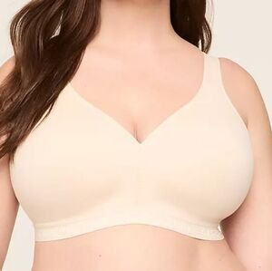 CACIQUE Lightly Lined No Wire Beige Bra Size 44DDD